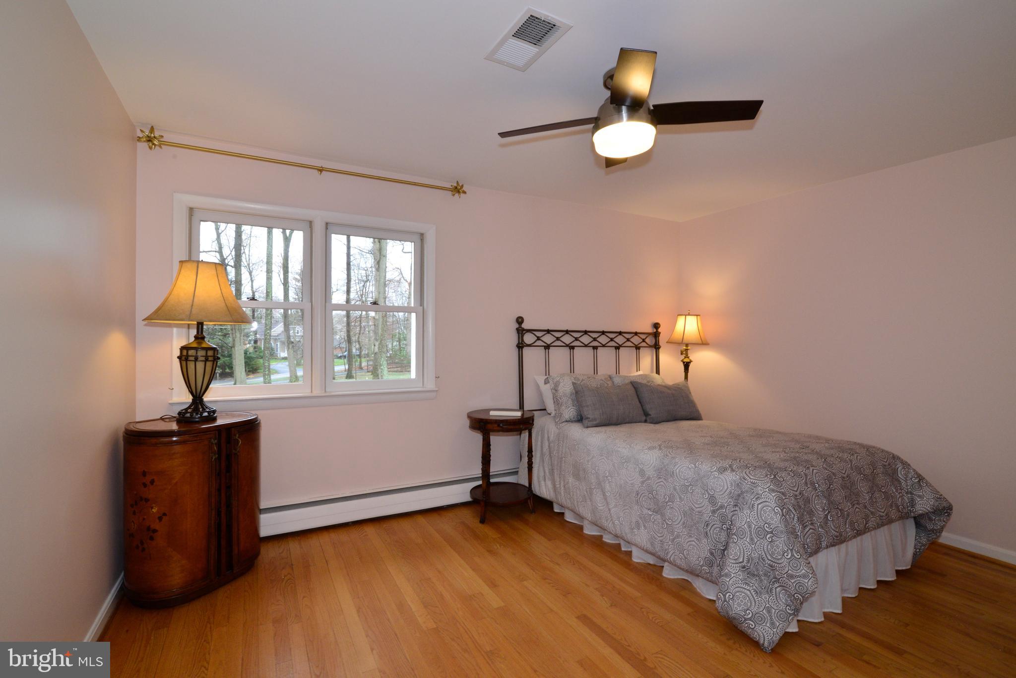 9600 Clarks Crossing Road Vienna, VA 22182 - Photo 35 of 79 Bedroom 3