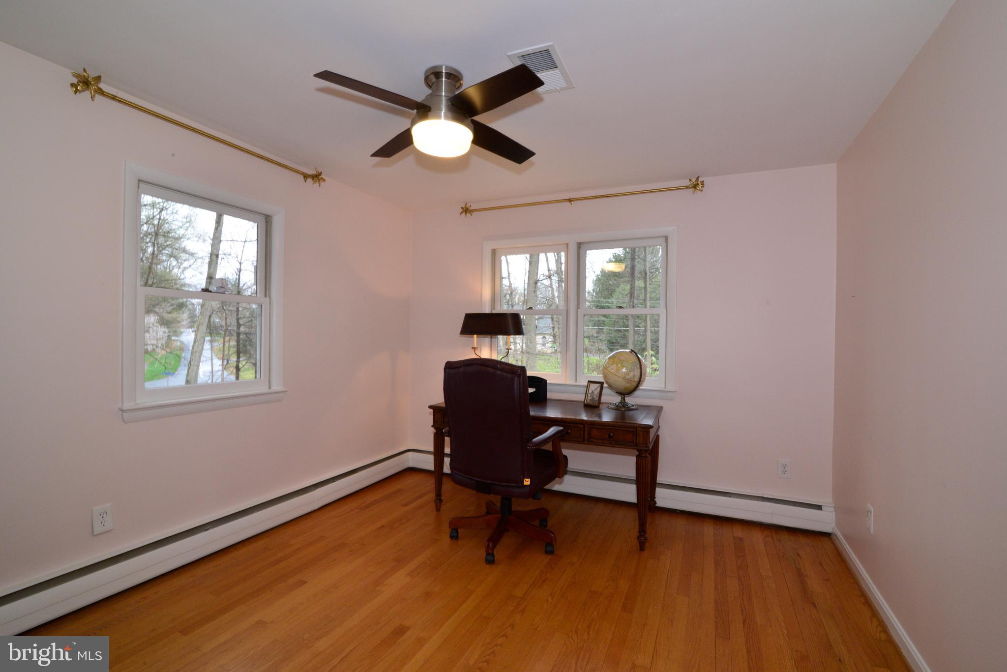 9600 Clarks Crossing Road Vienna, VA 22182 - Photo 36 of 79 Bedroom 4