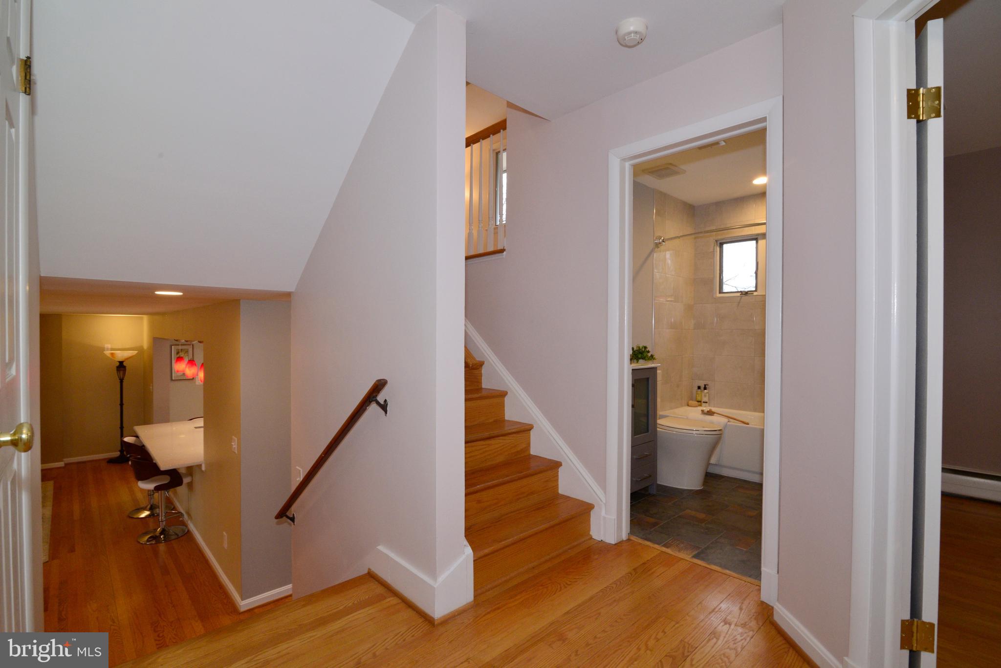 9600 Clarks Crossing Road Vienna, VA 22182 - Photo 40 of 79 Landing for 3 bedrooms to upper master bedroom