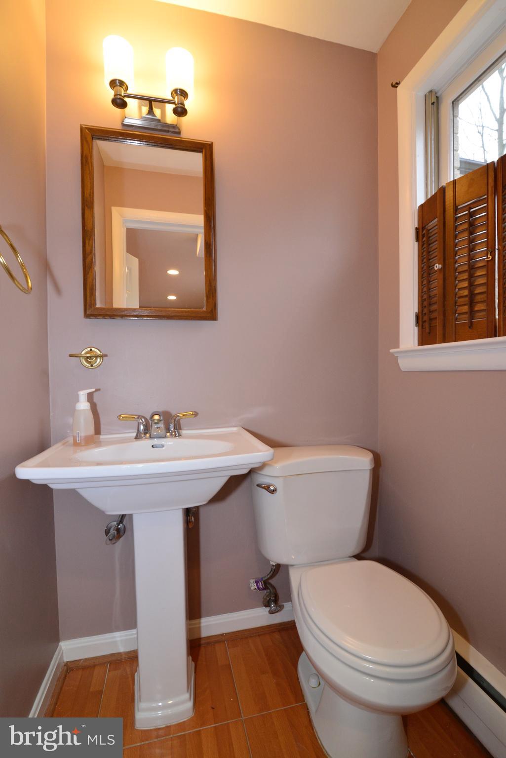 9600 Clarks Crossing Road Vienna, VA 22182 - Photo 44 of 79 half bathroom off Study perfect for pool use