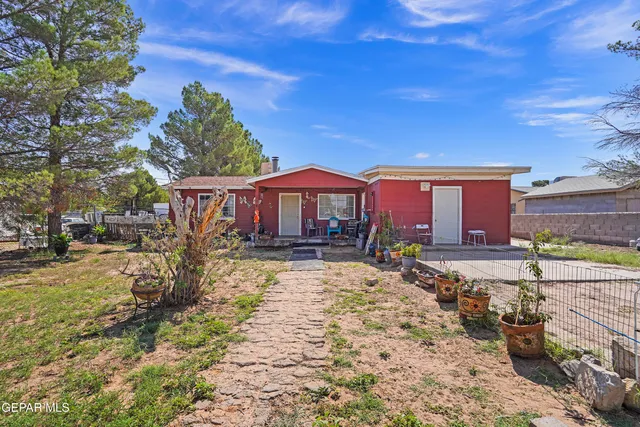 $129,888 | 174 Lake Candelwood Court, El Paso, TX 79928