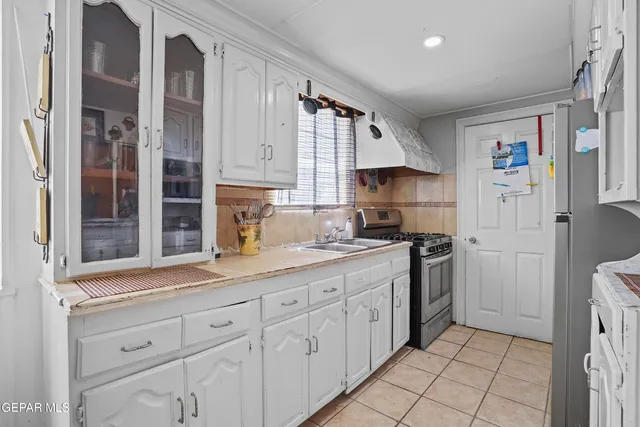 $129,888 | 174 Lake Candelwood Court, El Paso, TX 79928