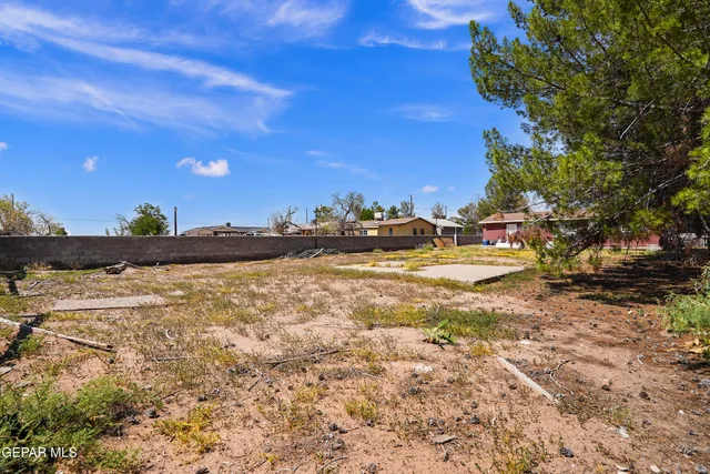 $129,888 | 174 Lake Candelwood Court, El Paso, TX 79928