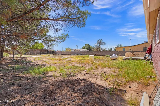 $129,888 | 174 Lake Candelwood Court, El Paso, TX 79928