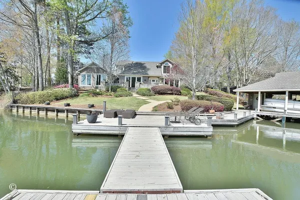 $989,000 | 239 Robin Drive, Hamilton, GA 31811