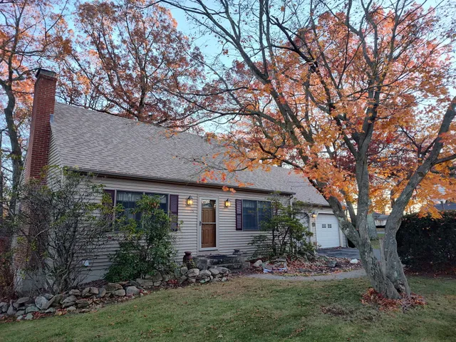$375,000 | 15 Jan Road, Bristol, CT 06010