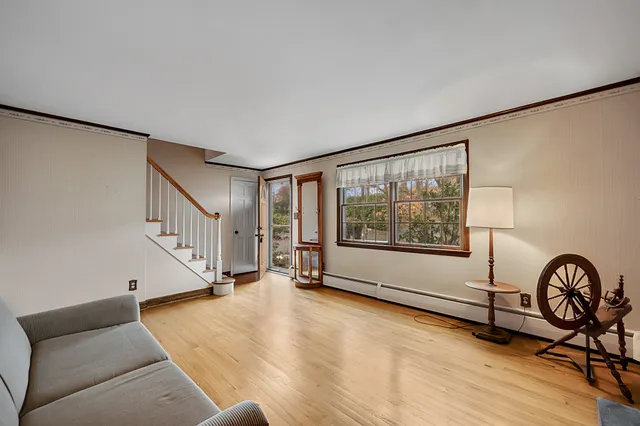 $375,000 | 15 Jan Road, Bristol, CT 06010