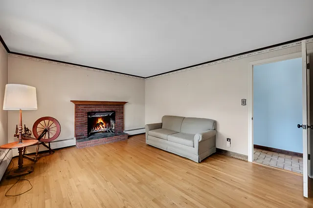 $375,000 | 15 Jan Road, Bristol, CT 06010