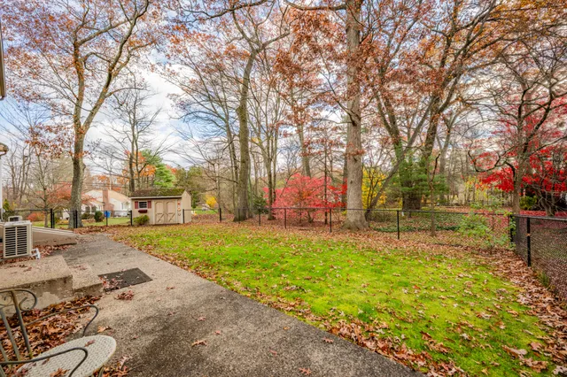 $375,000 | 15 Jan Road, Bristol, CT 06010