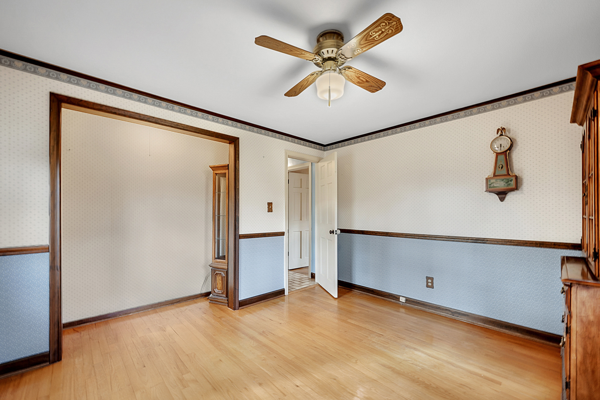 15 Jan Road Bristol, CT 06010 - Photo 9 of 27 a view of room with a ceiling fan