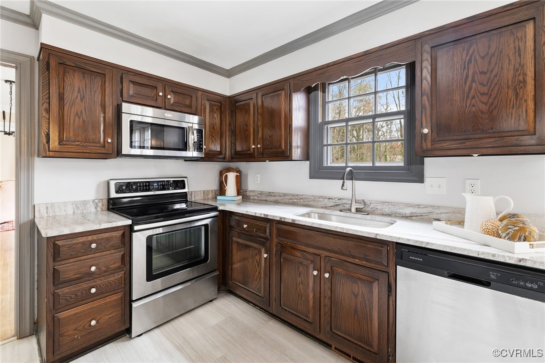 12510 Robious Road Midlothian, VA 23113 - Photo 14 of 38