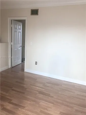 $3,350 | 4415 West 10th Lane, Unit 14, Hialeah, FL 33012