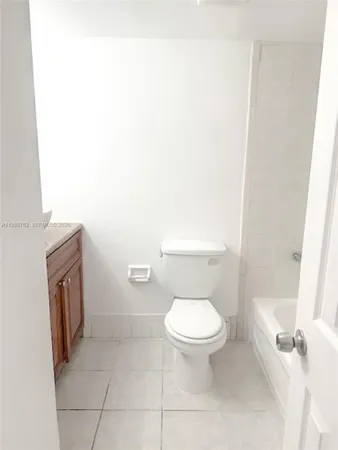 $3,350 | 4415 West 10th Lane, Unit 14, Hialeah, FL 33012