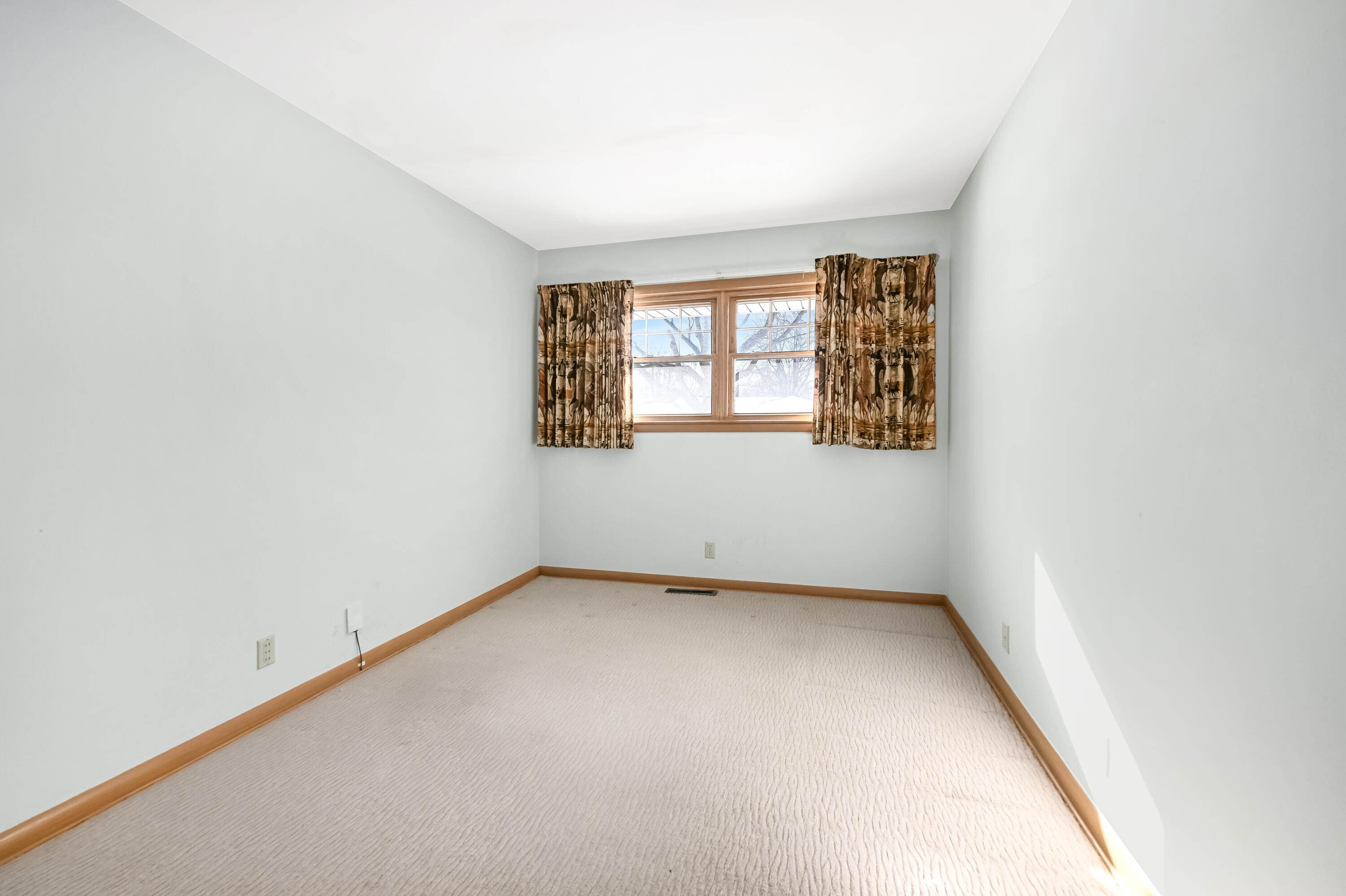 6046 South 22nd Street Milwaukee, WI 53221 - Photo 28 of 33 DSC_ (25)