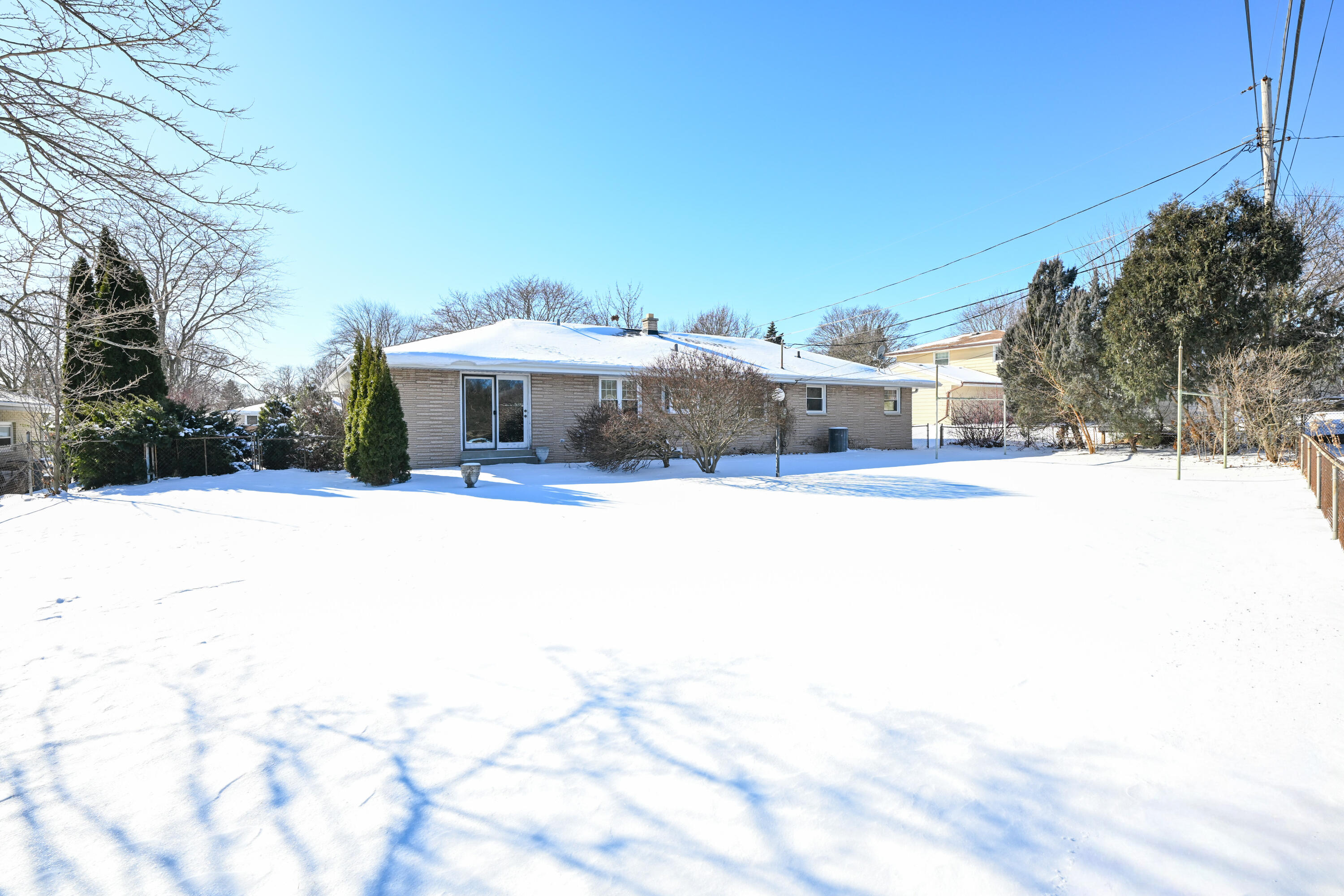 6046 South 22nd Street Milwaukee, WI 53221 - Photo 32 of 33 DSC_ (28)