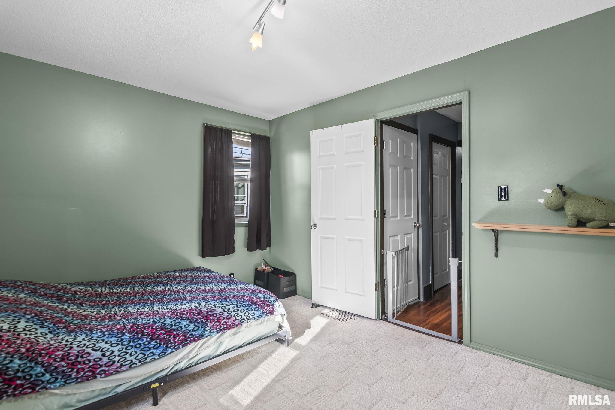 1621 North 8th Street Springfield, IL 62702 - Photo 15 of 33