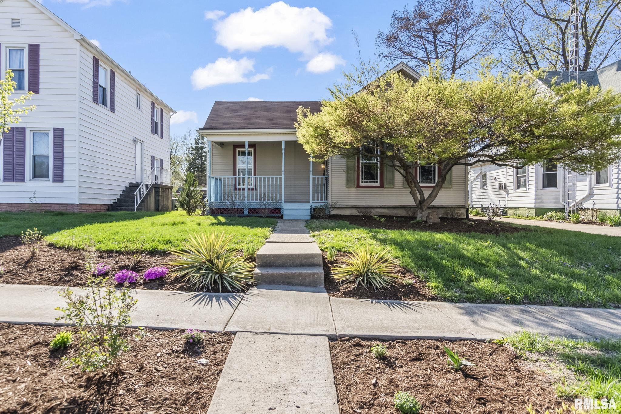 1621 North 8th Street Springfield, IL 62702 - Photo 3 of 33