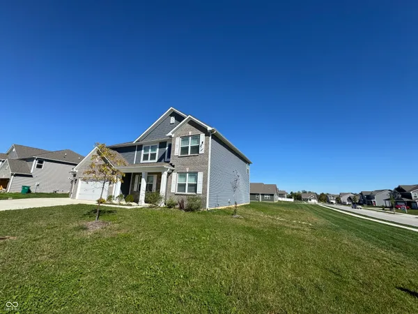 $2,950 | 2407 Pne Vly Drive, Plainfield, IN 46168
