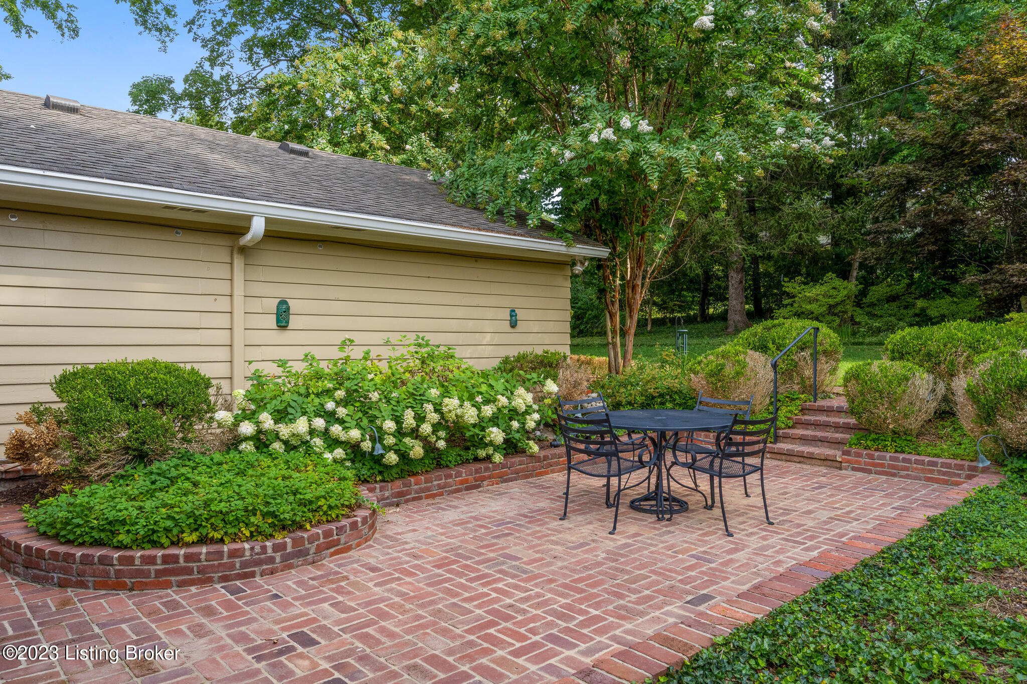 209 Choctaw Road Louisville, KY 40207 - Photo 33 of 44 209 Choctaw Rd-33