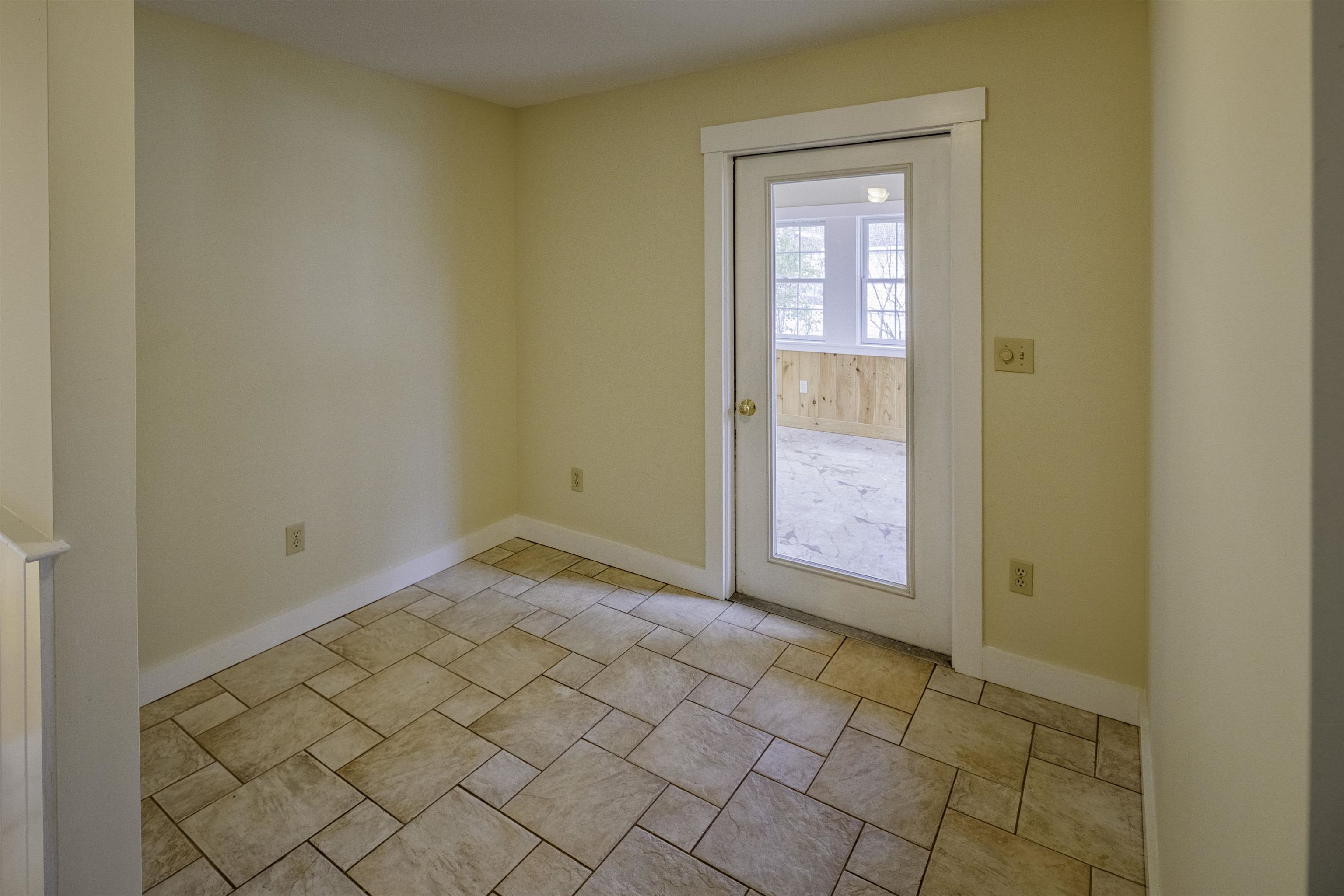 173 Chestnut Hill Road Rochester, NH 03867 - Photo 16 of 39