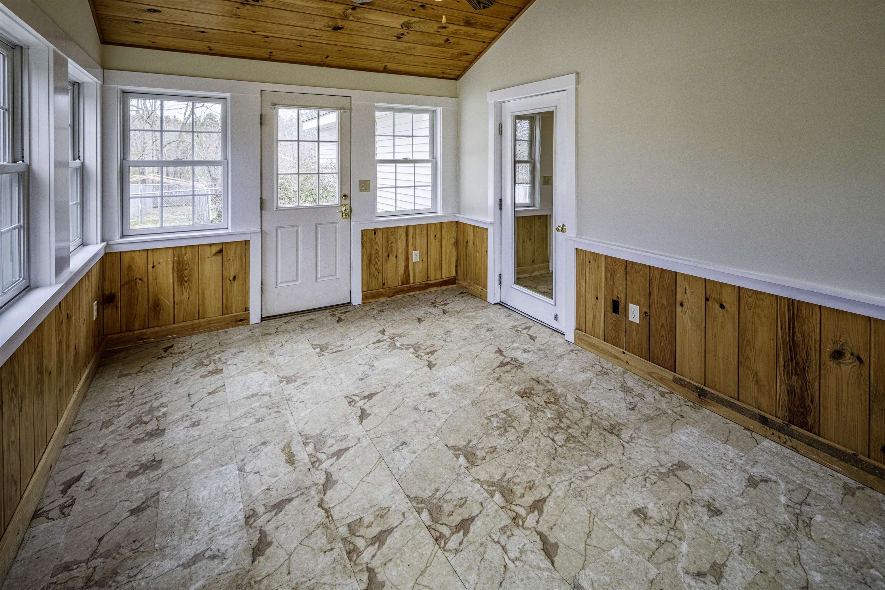 173 Chestnut Hill Road Rochester, NH 03867 - Photo 18 of 39