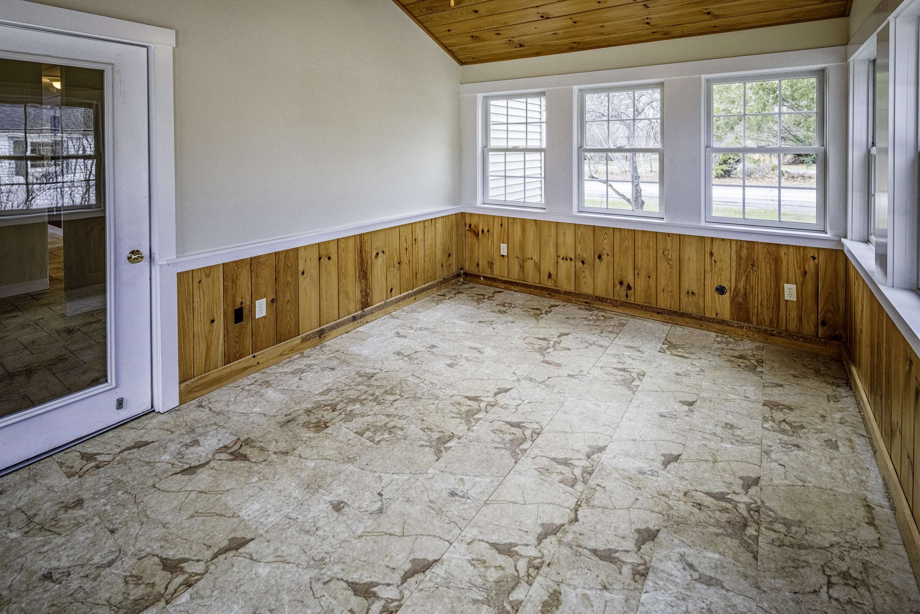 173 Chestnut Hill Road Rochester, NH 03867 - Photo 19 of 39