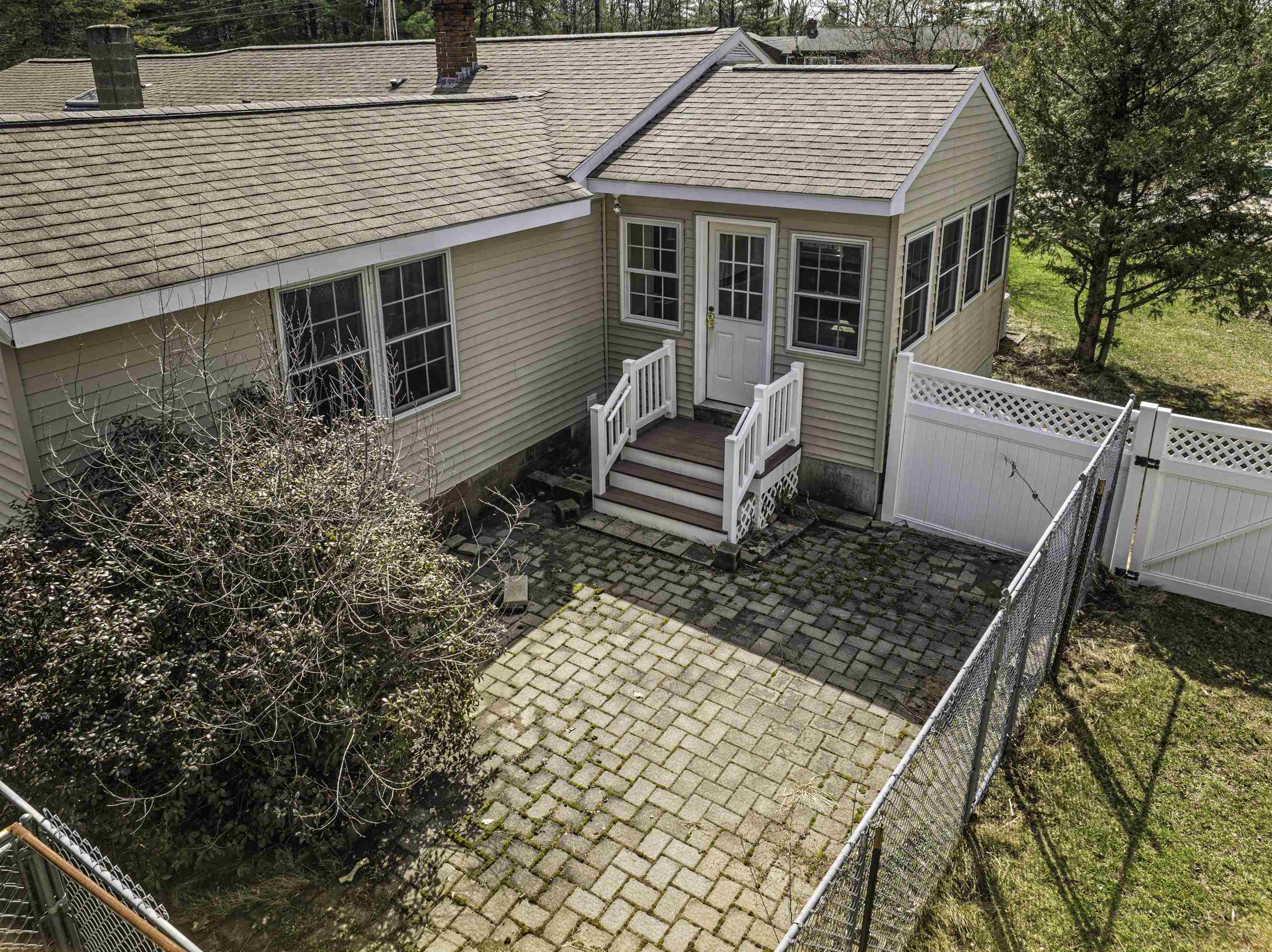 173 Chestnut Hill Road Rochester, NH 03867 - Photo 33 of 39