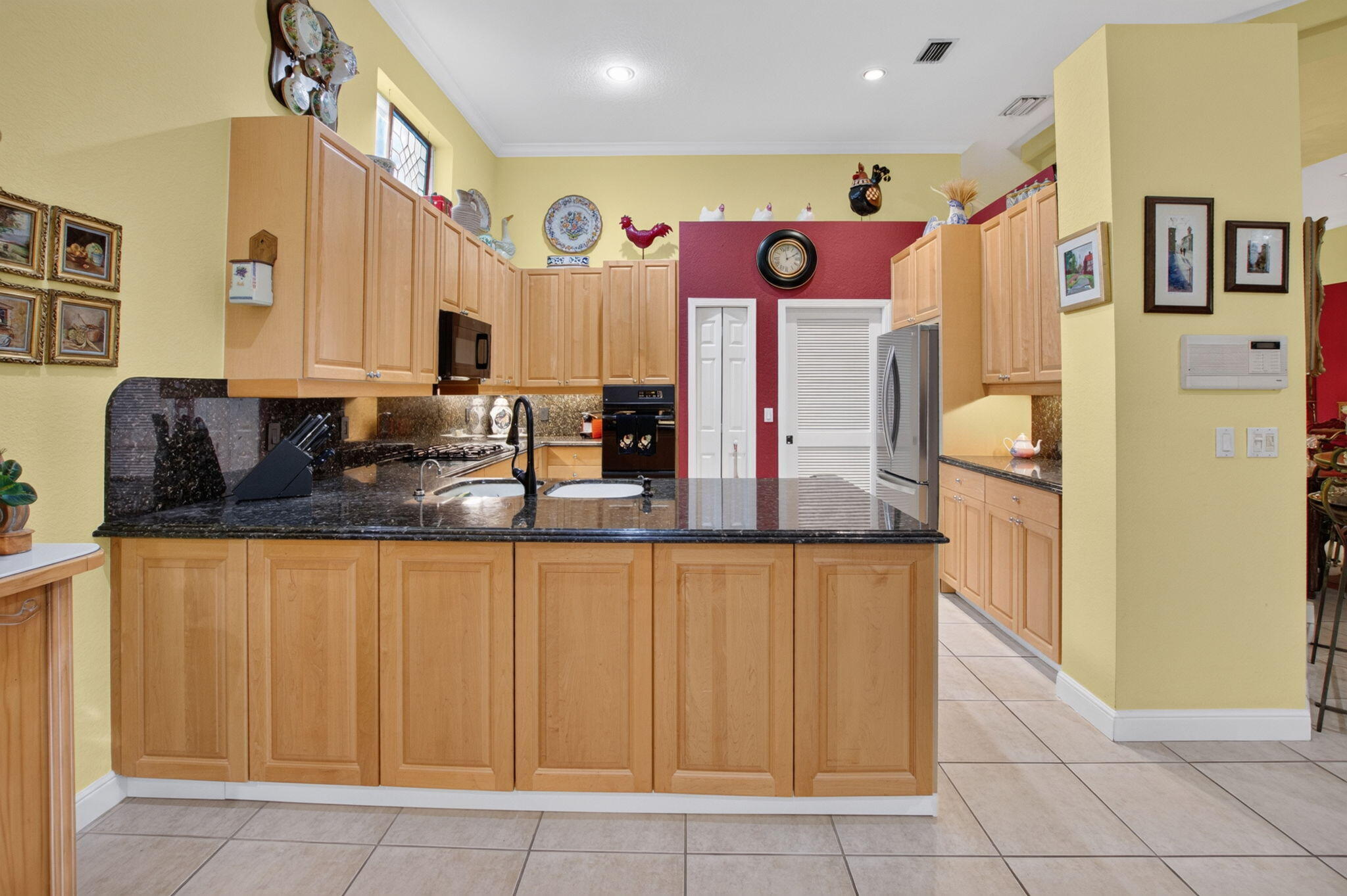 6295 Northwest 43rd Terrace Boca Raton, FL 33496 - Photo 21 of 53 21-web-or-mls-DSC_1055