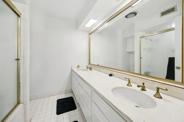 $1,900,000 | 11212 Inwood Road, Dallas, TX 75229