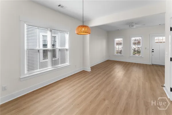 $2,200 | 1203 East Bolton Street, Savannah, GA 31404