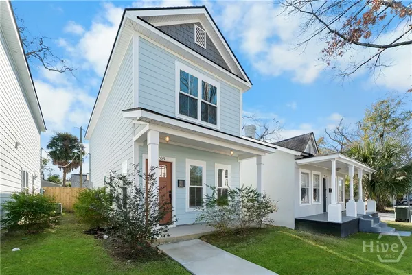$2,200 | 1203 East Bolton Street, Savannah, GA 31404
