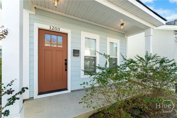 $2,200 | 1203 East Bolton Street, Savannah, GA 31404