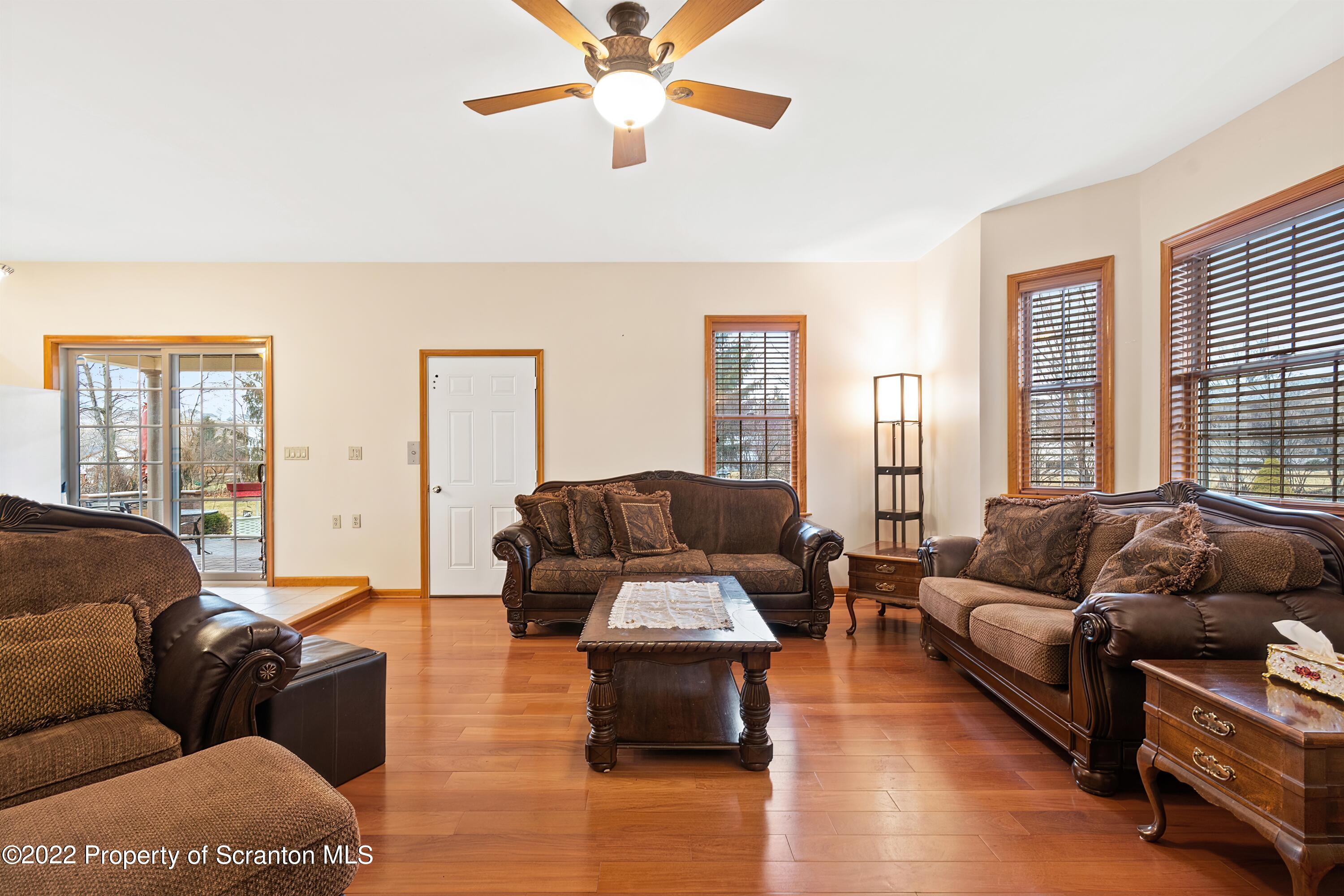 824 Saddle Loop Road Clarks Summit, PA 18411 - Photo 8 of 51 Gallery Image 8