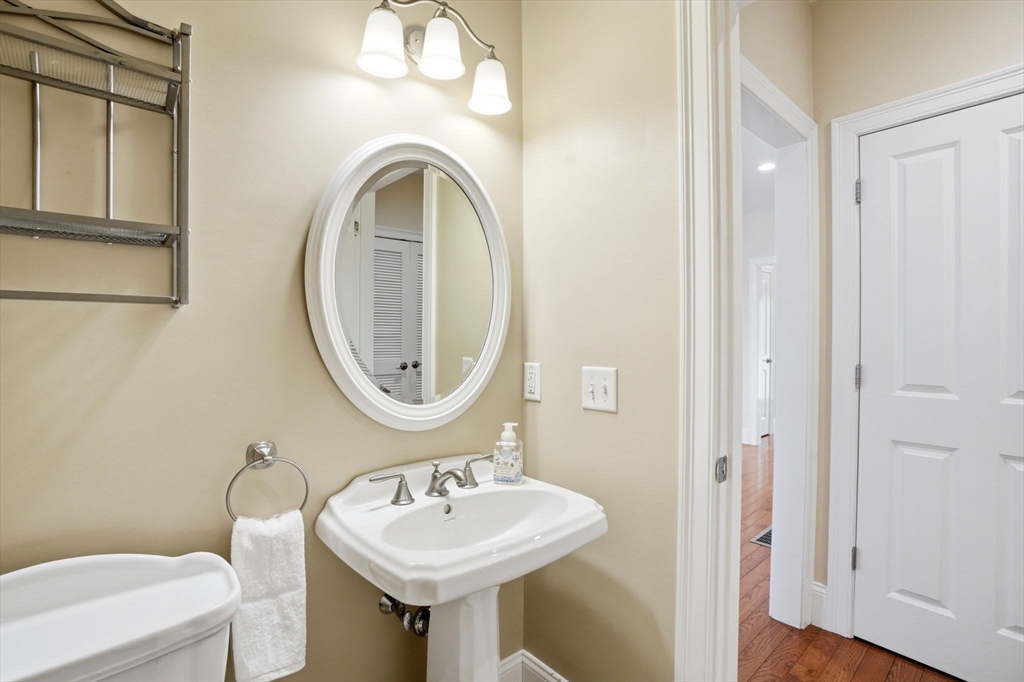 17 Hannah Brook Waye, Unit 9 Marshfield, MA 02050 - Photo 17 of 42
