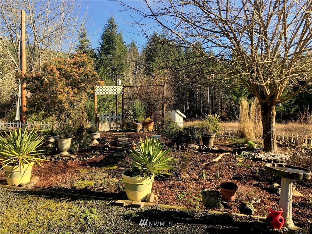 307 Labarre Road Chehalis, WA 98532 - Photo 19 of 23