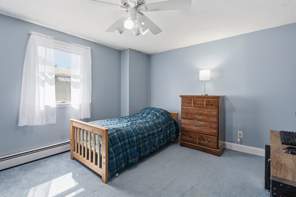 137 Maplewood Road Lynn, MA 01904 - Photo 18 of 39