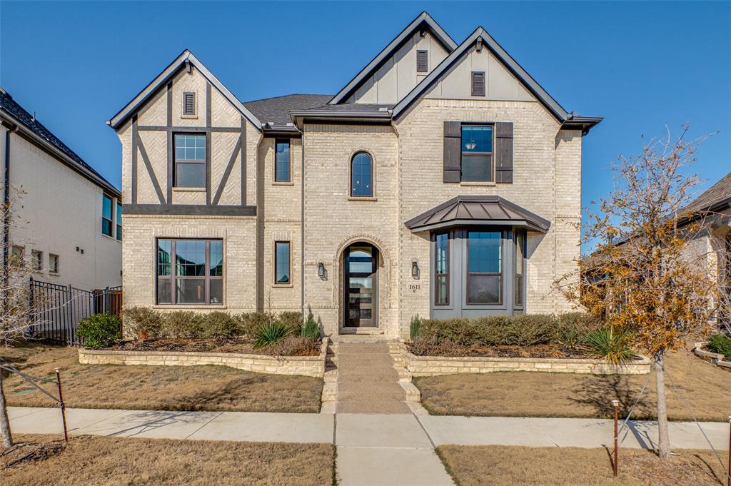 1611 Silver Marten Trail Arlington, TX 76005 - Photo 1 of 1 a front view of a house with yard