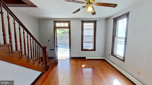 $1,175 | 22 Church Street, Glen Rock, PA 17327