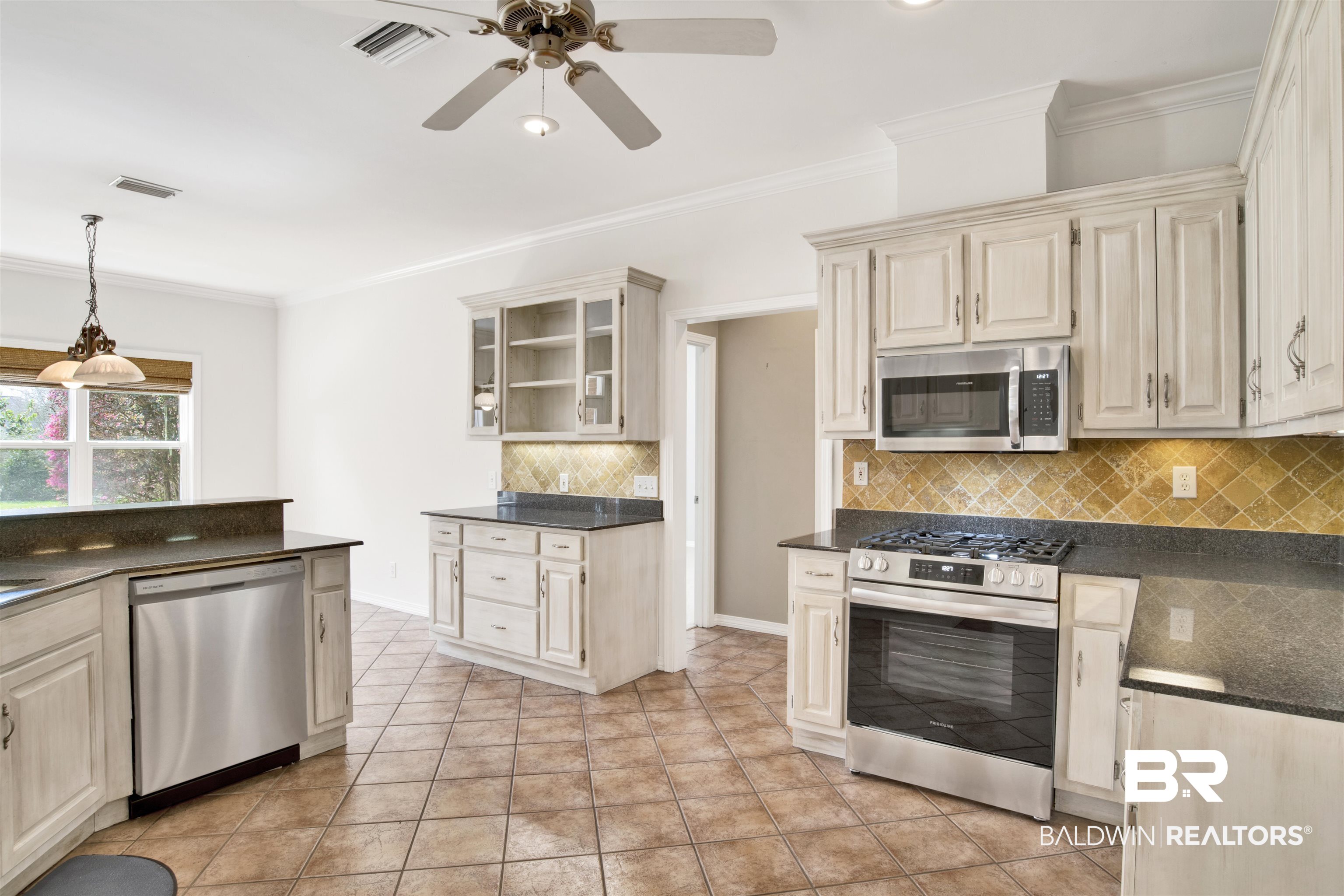 8861 Parliament Circle Daphne, AL 36526 - Photo 21 of 46
