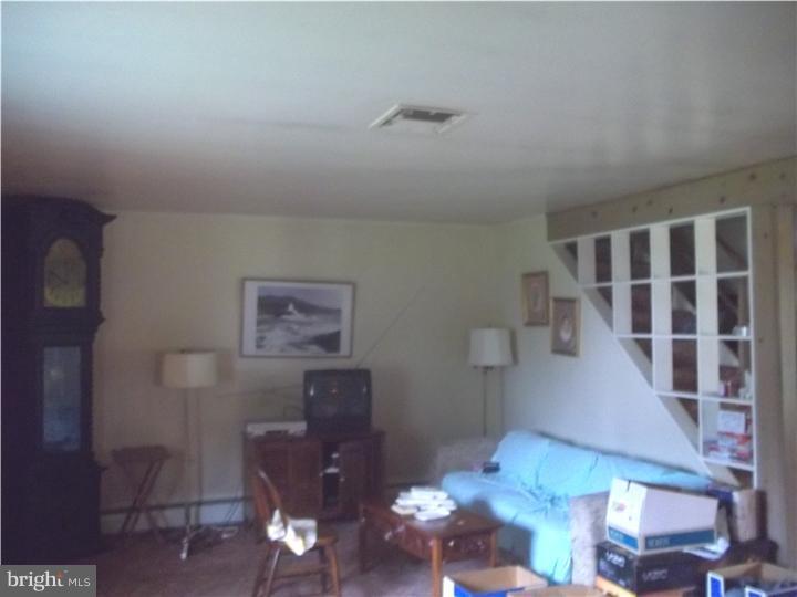 35 Red Berry Road Levittown, PA 19056 - Photo 11 of 11 Living Room