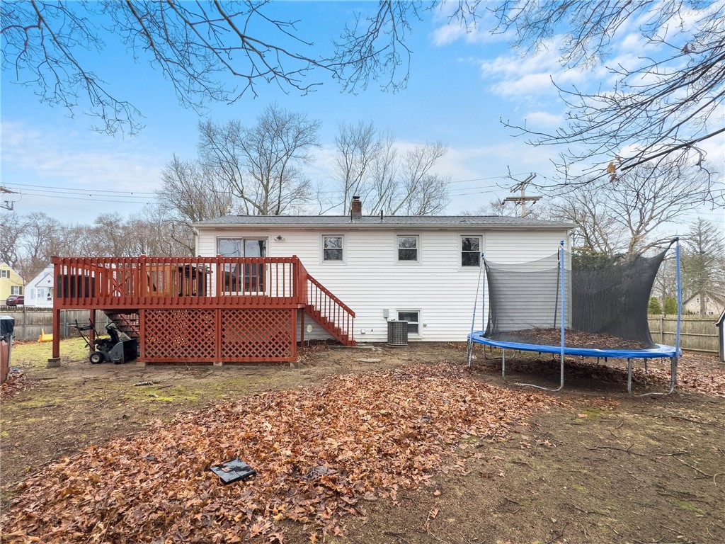 236 Read Avenue Coventry, RI 02816 - Photo 5 of 26