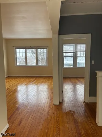 $2,950 | 35 Witherspoon Street, Unit 2, Nutley, NJ 07110