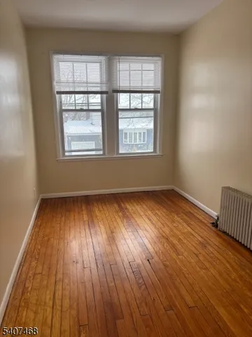 $2,950 | 35 Witherspoon Street, Unit 2, Nutley, NJ 07110