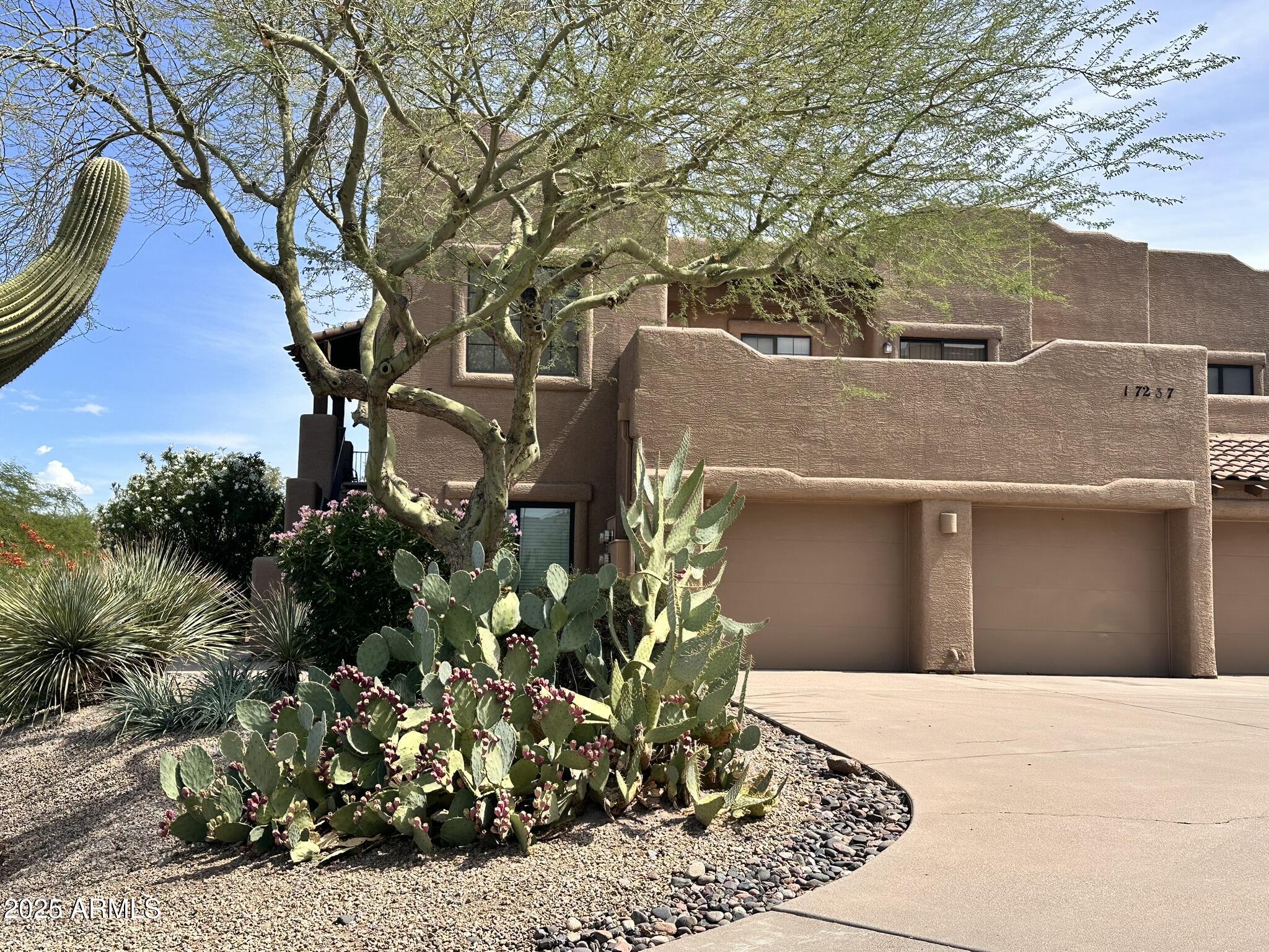 17237 East Grande Boulevard, Unit 205 Fountain Hills, AZ 85268 - Photo 2 of 25 One Car Garage
