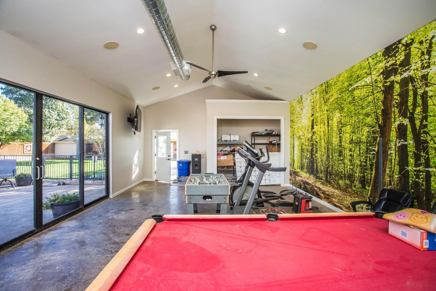 7516 66th Street Lubbock, TX 79407 - Photo 43 of 50 a view of a room with gym equipment