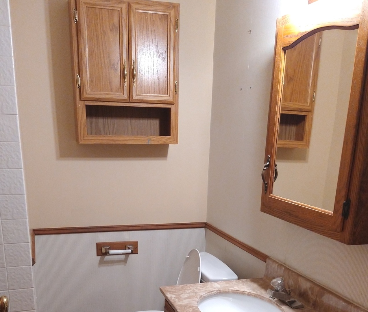 241 Red Oak Road Northbrook, IL 60062 - Photo 8 of 11