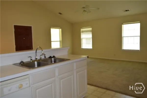 $1,950 | 102 Trellis Way, Savannah, GA 31419