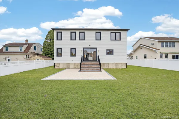 $1,500,000 | 2460 Centre Avenue, Bellmore, NY 11710