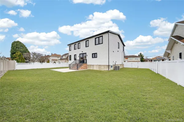$1,500,000 | 2460 Centre Avenue, Bellmore, NY 11710