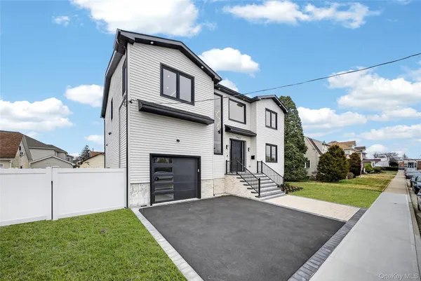 $1,500,000 | 2460 Centre Avenue, Bellmore, NY 11710